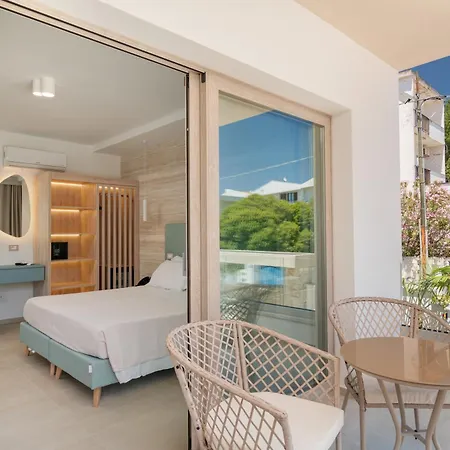 호텔 Margaida Boutique & 4*